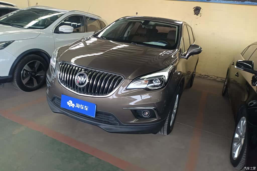 Buick Envision Plus, 2017 1