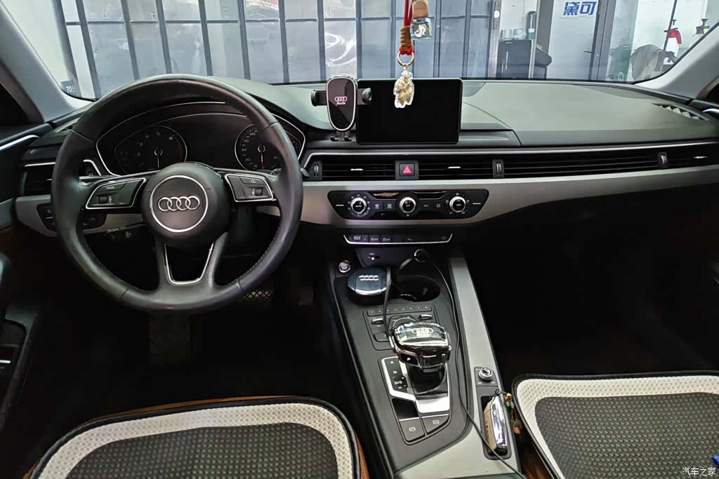 Audi A4L, 2018 12