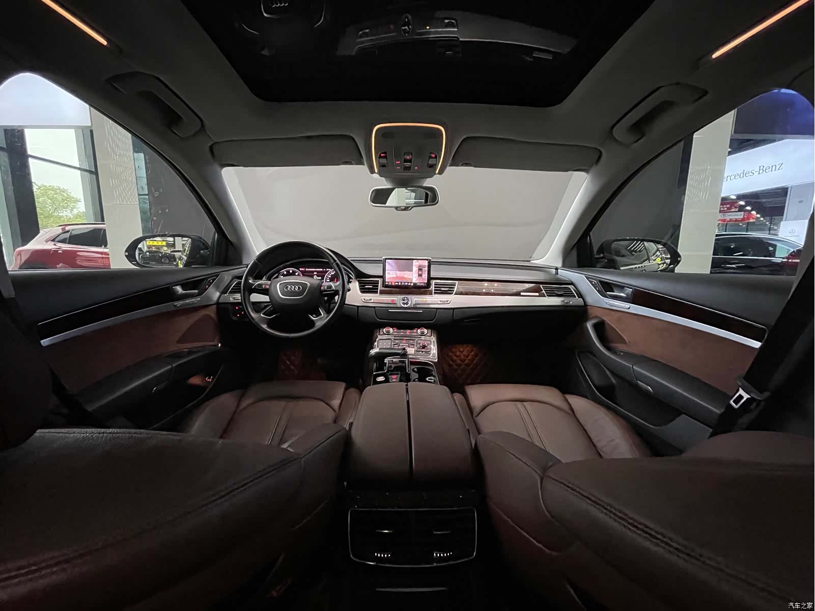 Audi A8L, 2015 12