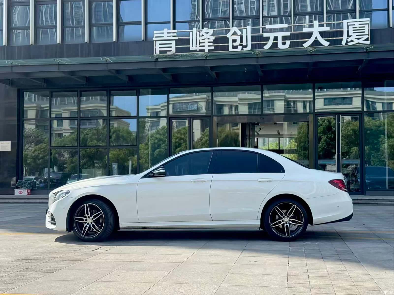 Mercedes-Benz E-Class, 2018 2