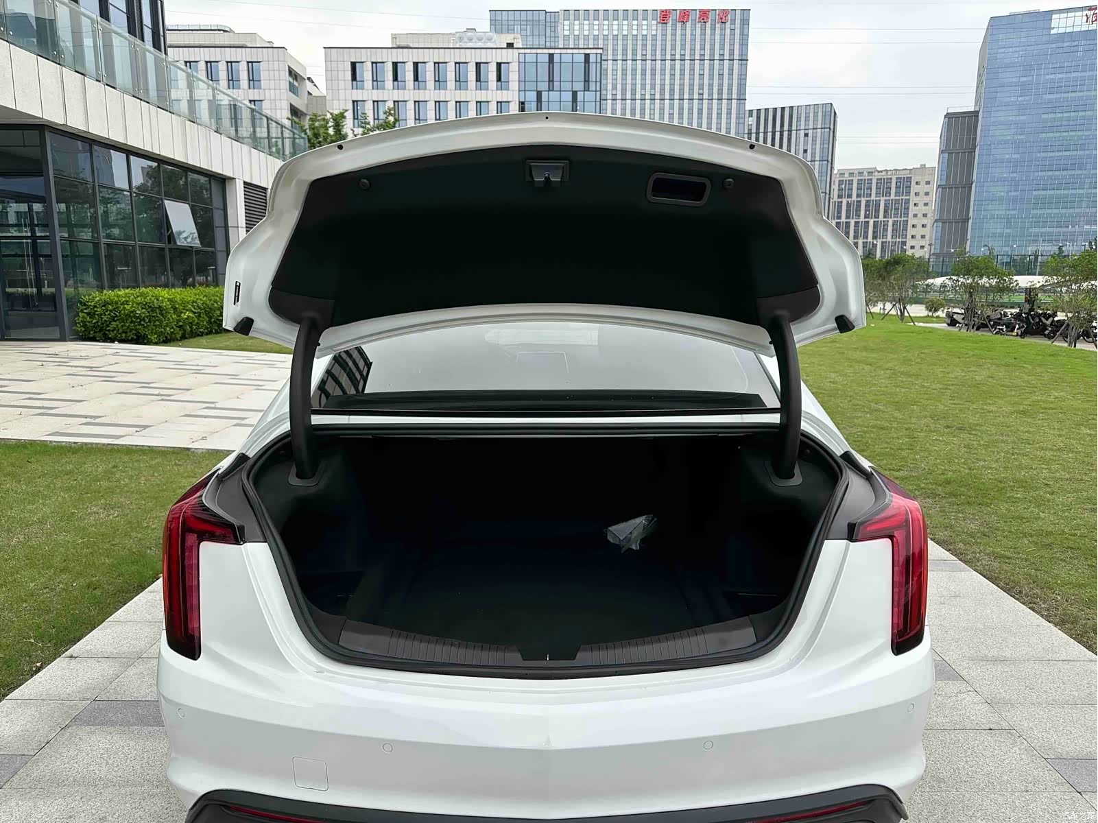 Cadillac CT5, 2021 25