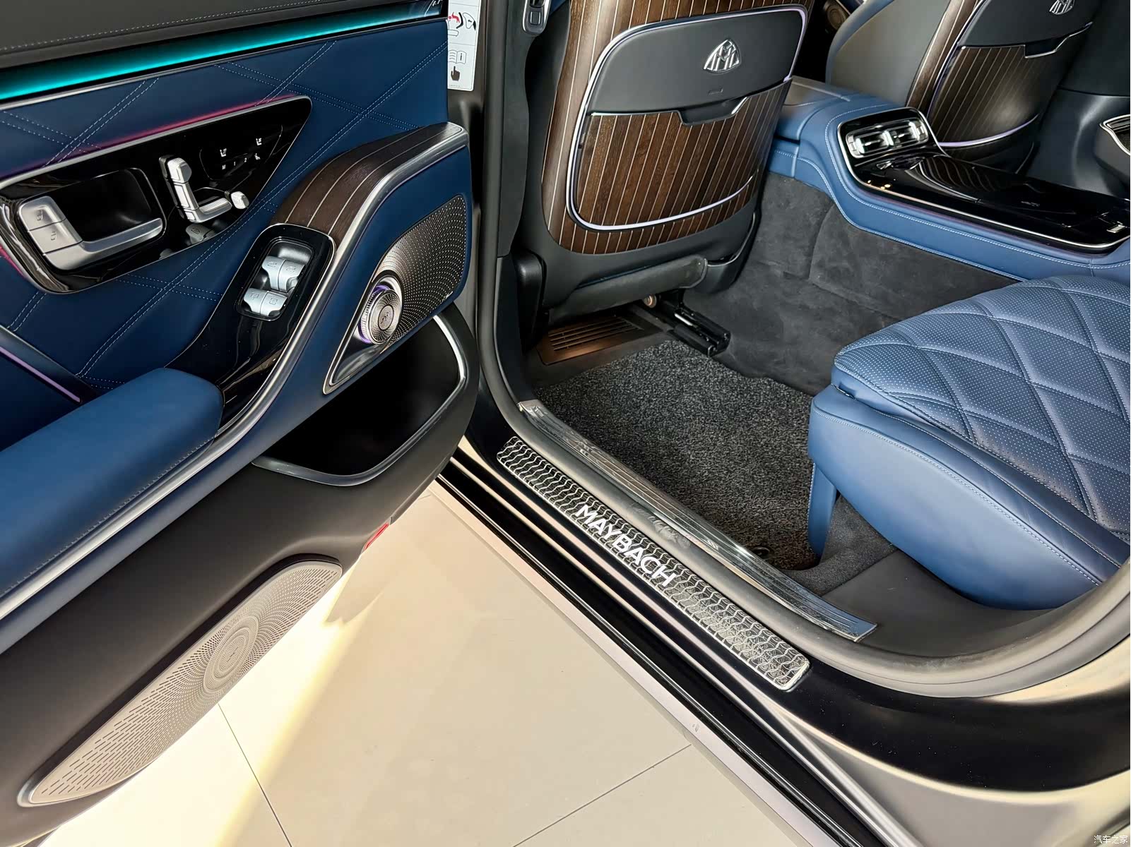 Maybach S-Class, 2023 30