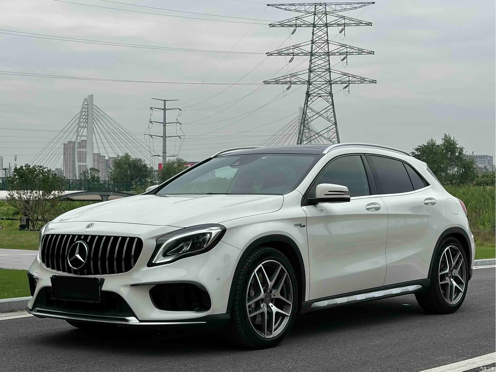 Mercedes-Benz GLA, 2018 1