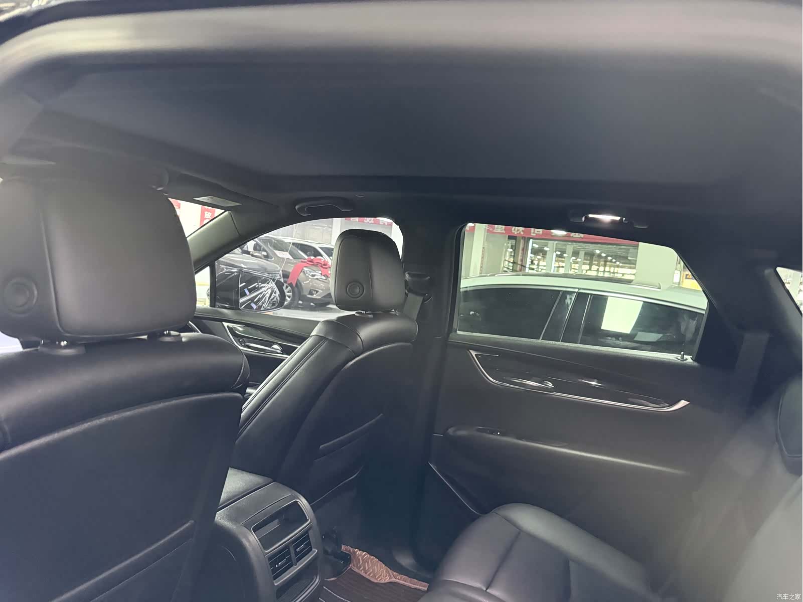 Cadillac XT5, 2020 12