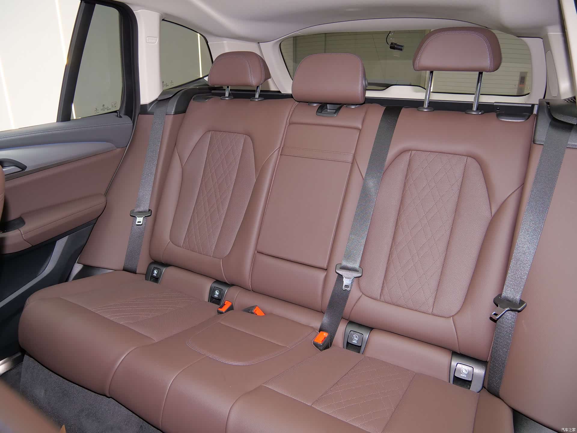 BMW iX3, 2022 10