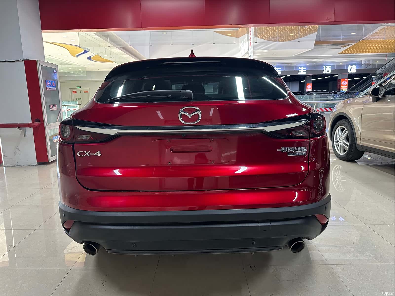 Mazda CX-4, 2021 все фото