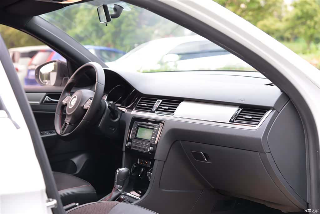 Volkswagen Bora, 2016 15