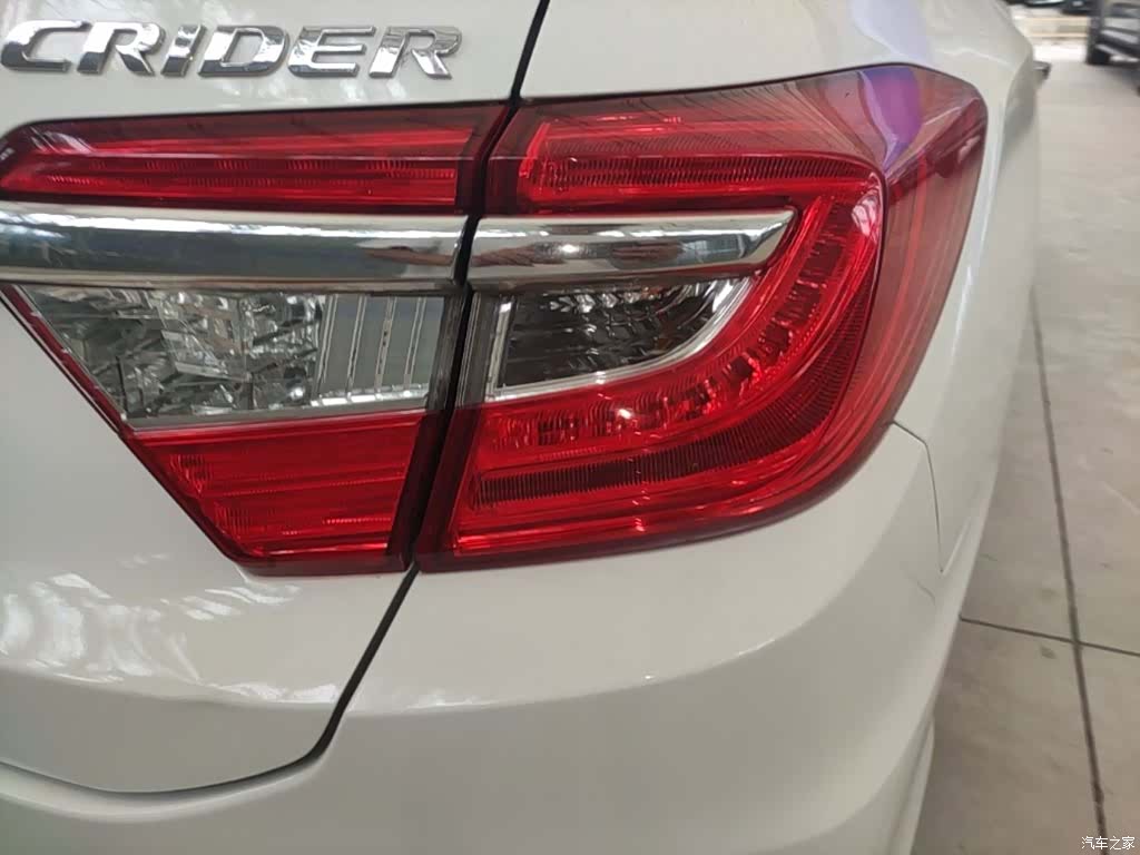 Honda Crider, 2016 8