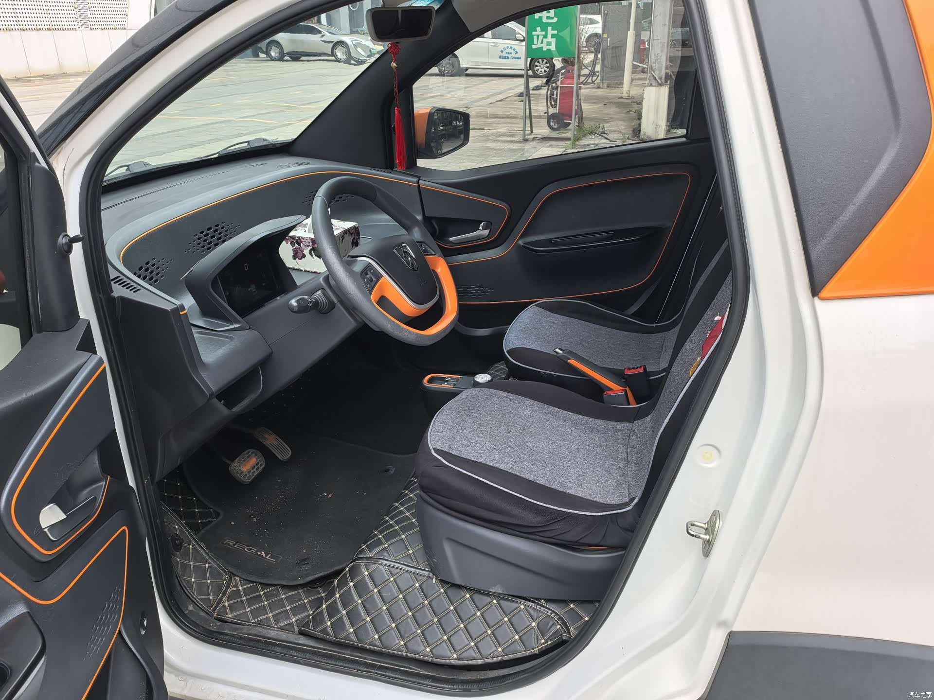 Wuling E100, 2019 7