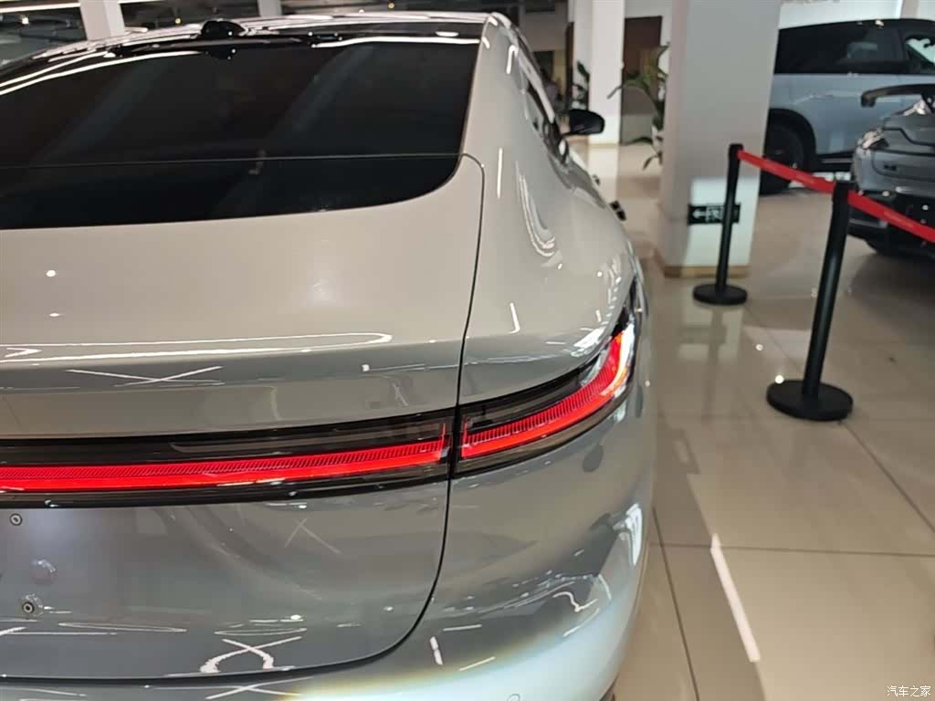 NIO ET7, 2022 8
