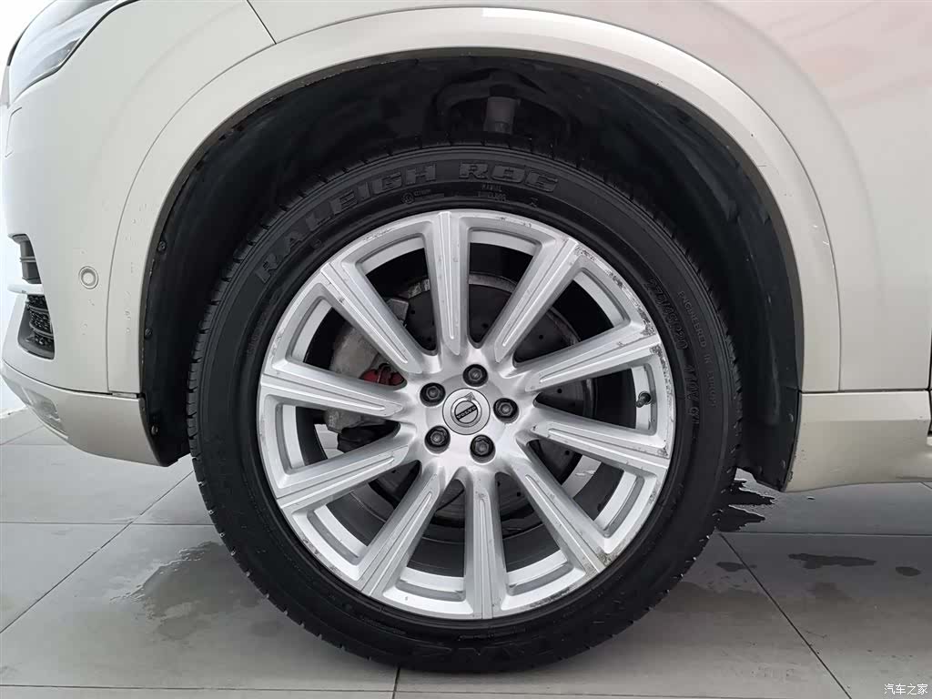 Volvo XC90, 2017 10