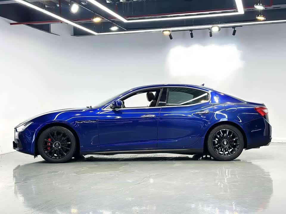 Maserati Ghibli Maserati Ghibli