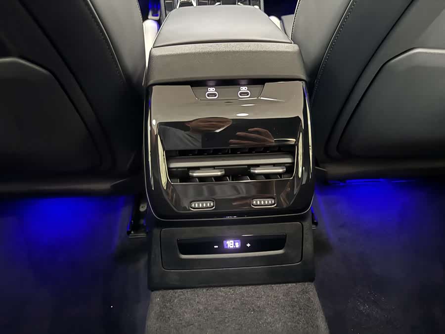 Audi A5L 2025, фото 21