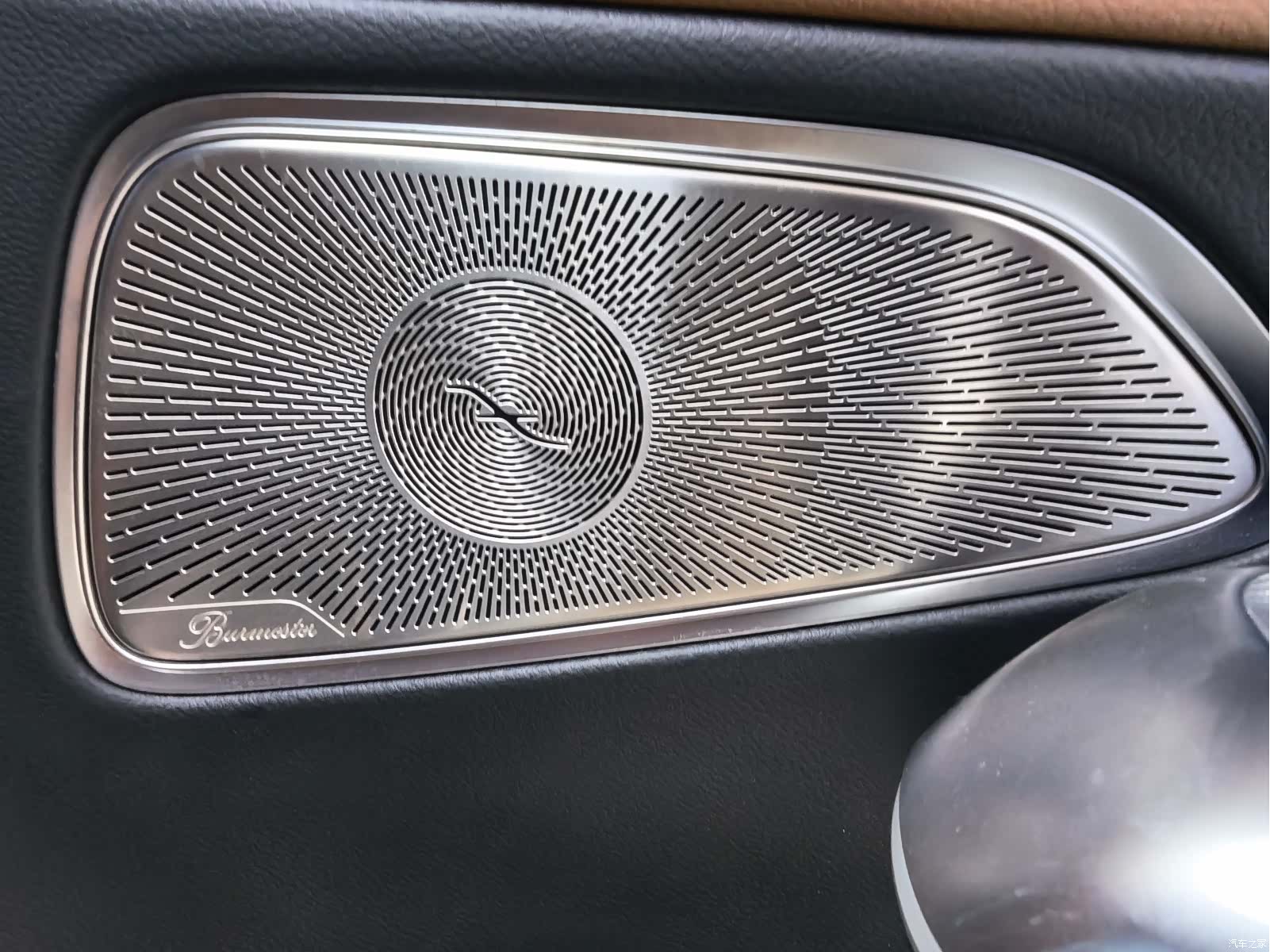 Mercedes-Benz E-Class, 2024 13