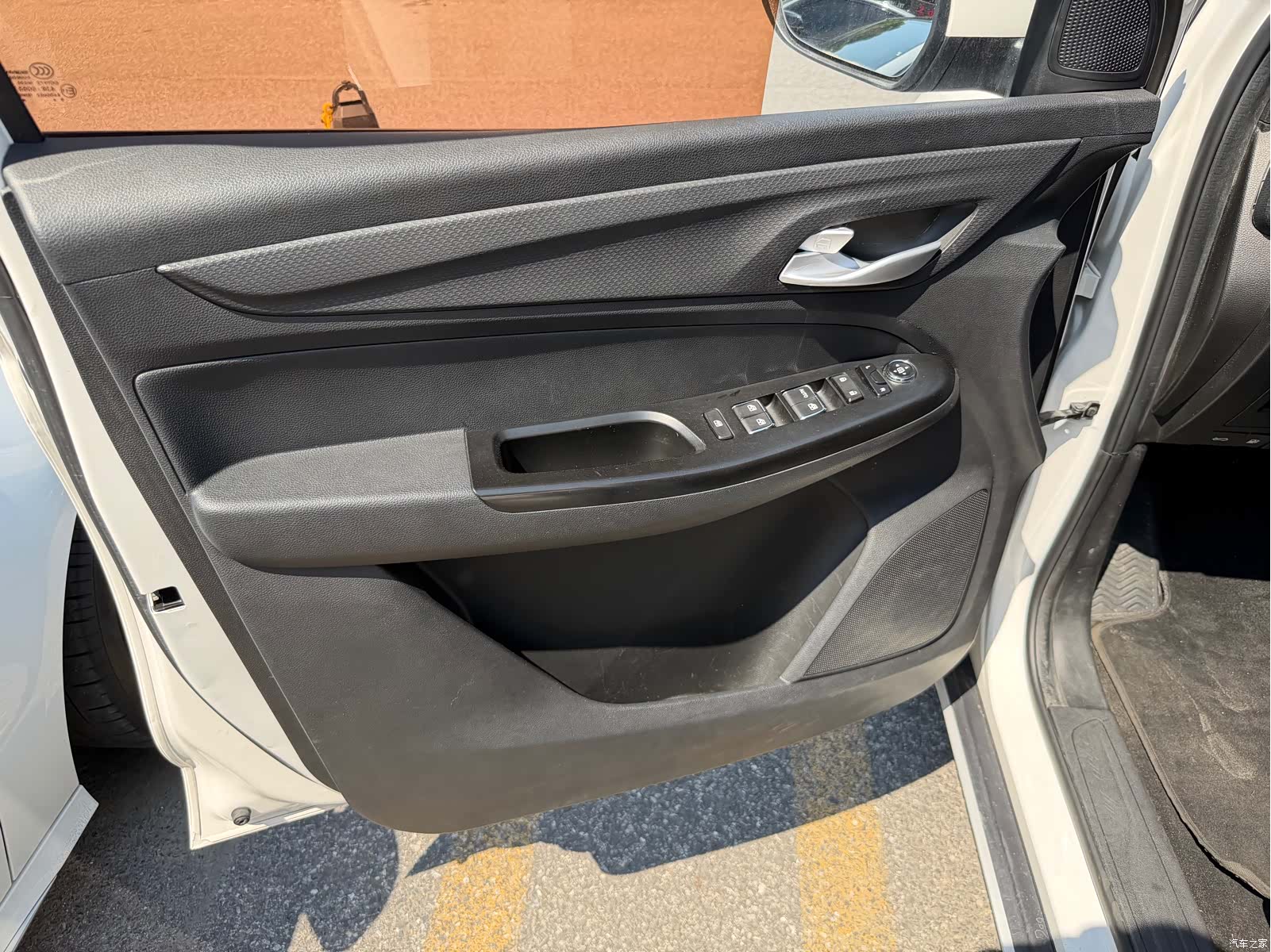 Wuling 730, 2019 10