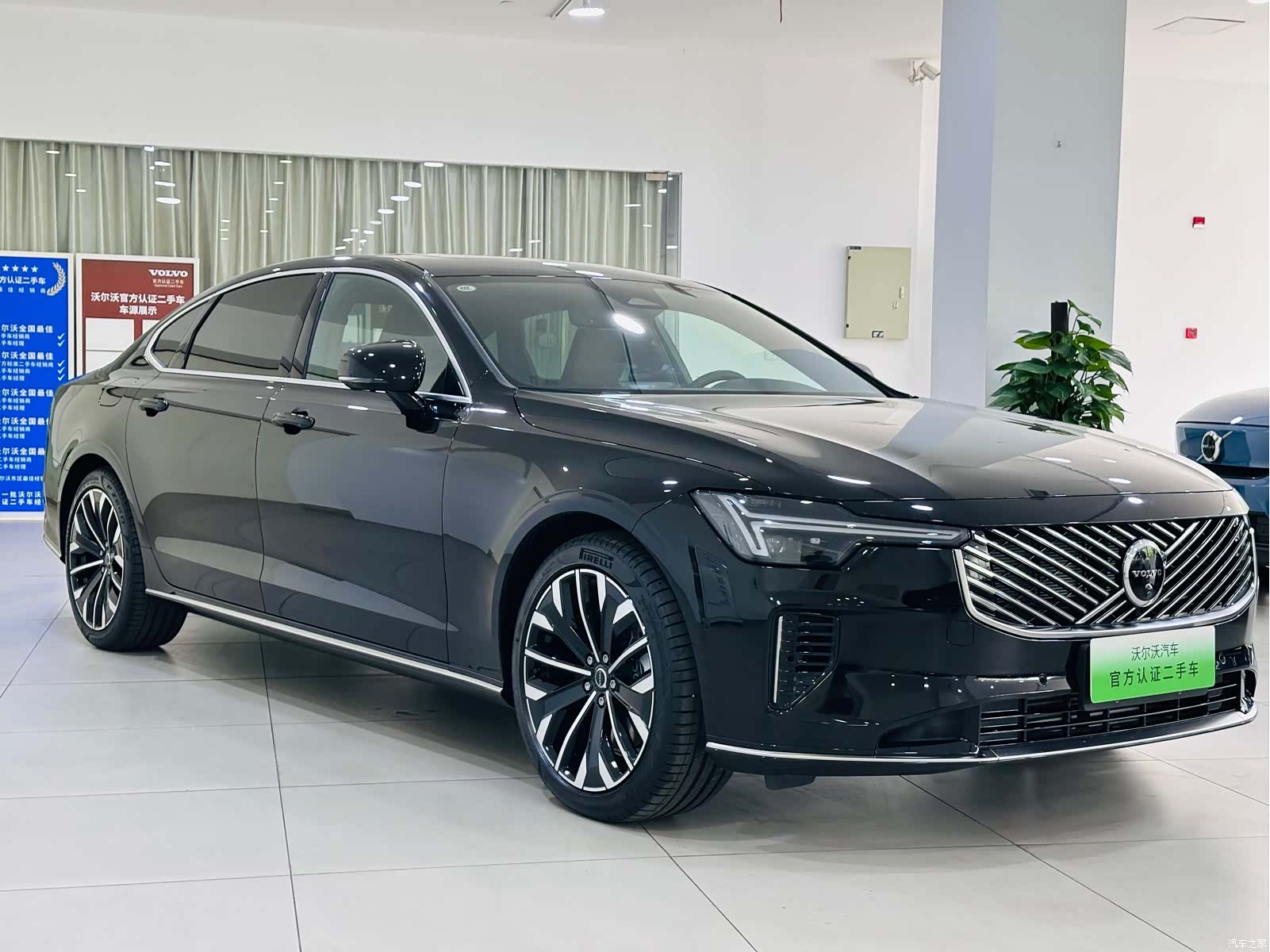 Volvo S90, 1900 3