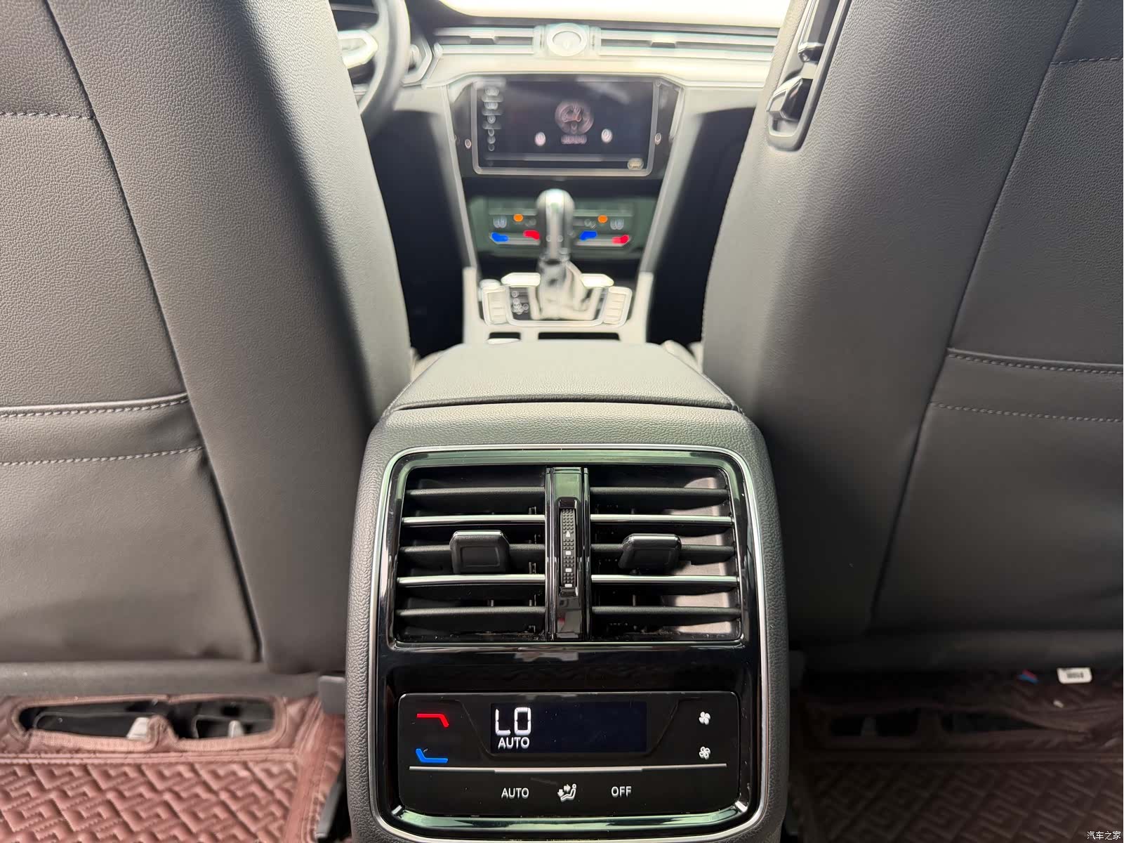 Volkswagen Magotan, 2020 15