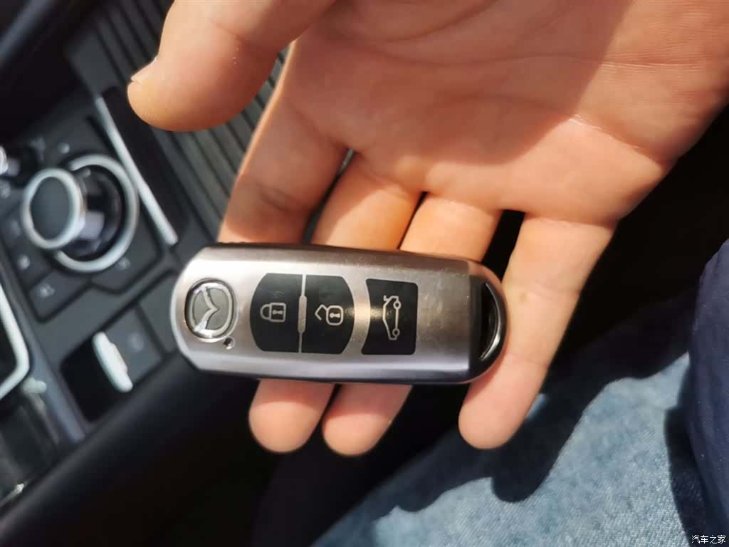 Mazda Mazda3, 2019 9
