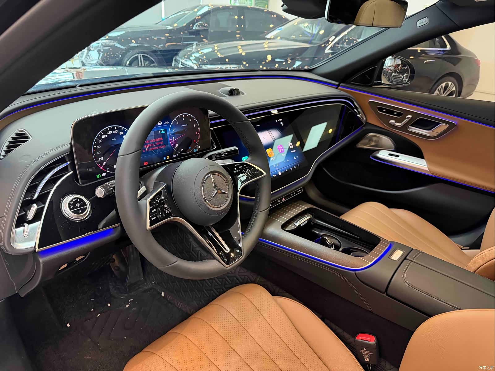 Mercedes-Benz E-Class, 2025 4