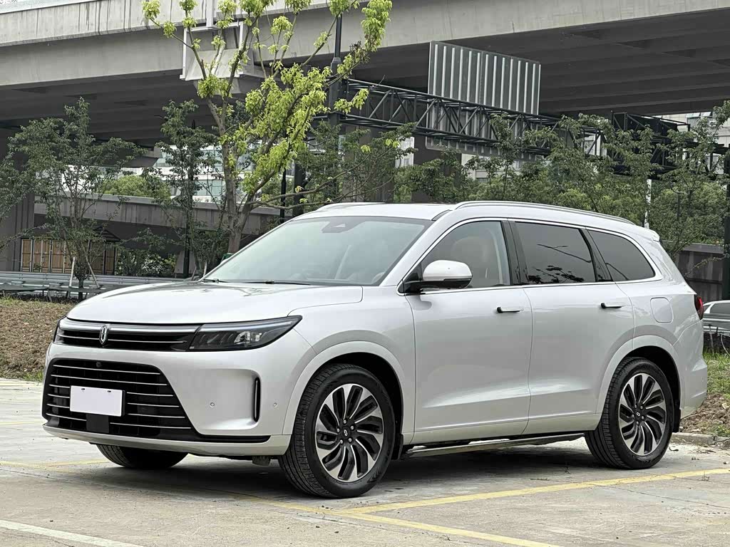 AITO M7