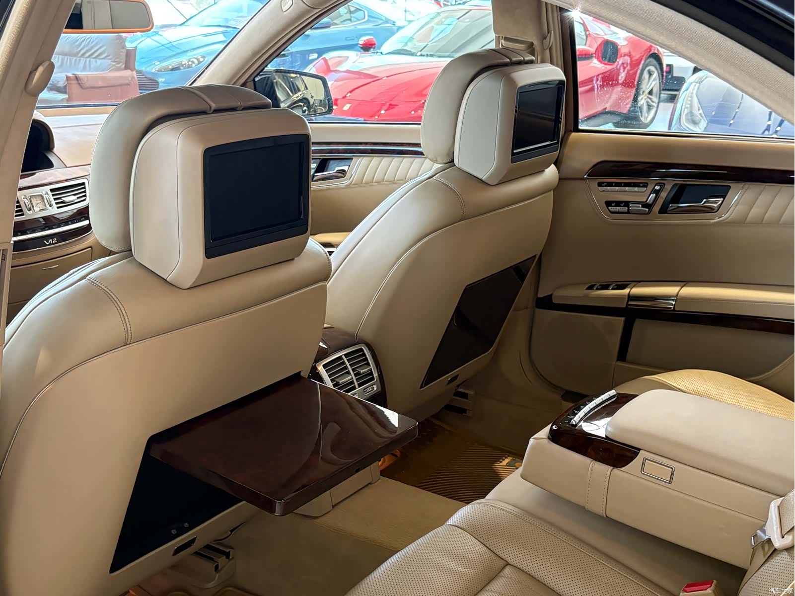 Mercedes-Benz S-Class, 2012 24