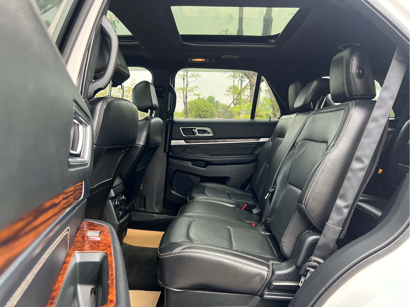 Ford Explorer, 2018 9