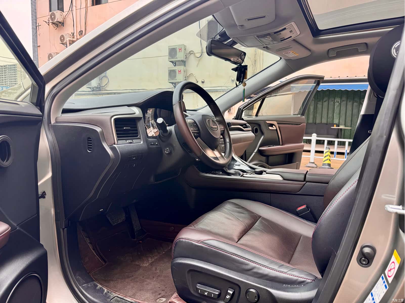Lexus RX, 2019 все фото