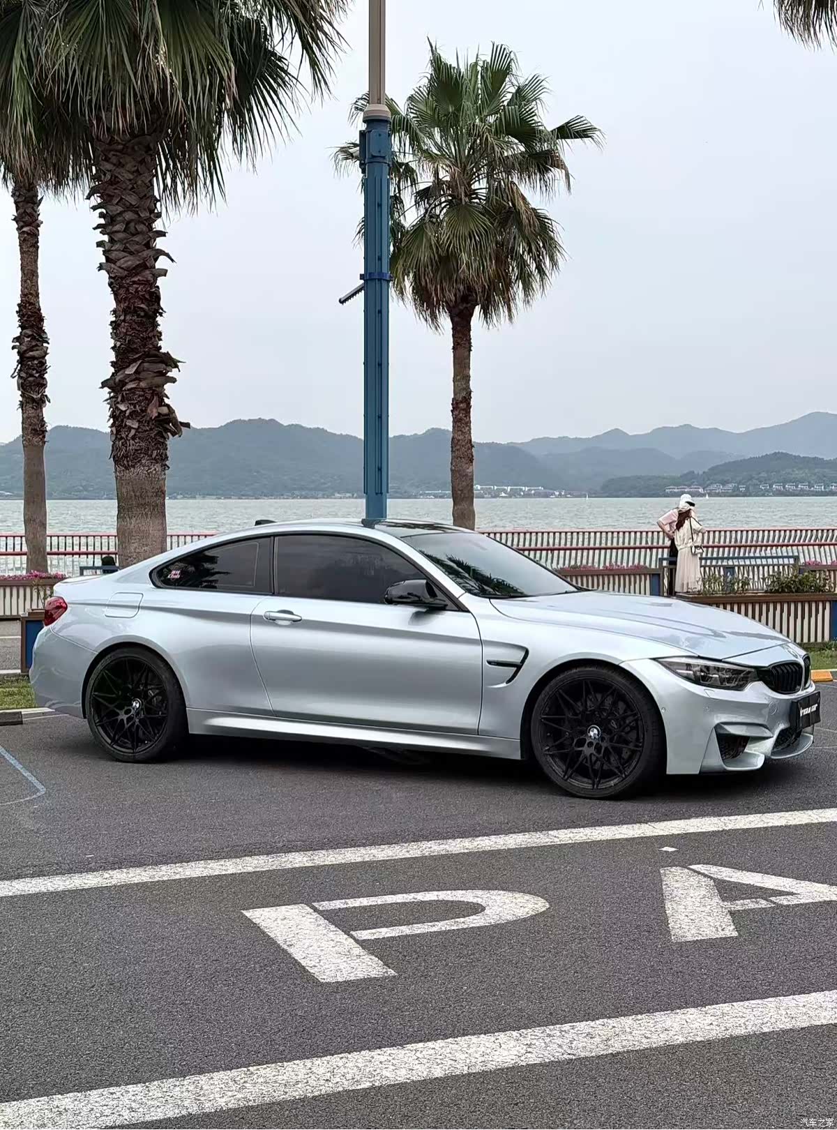 BMW M4, 2017 2