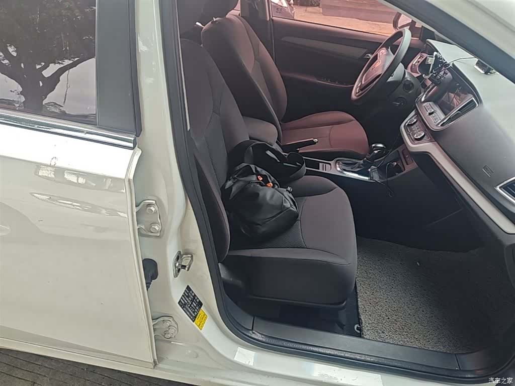 Roewe 360, 2016 25