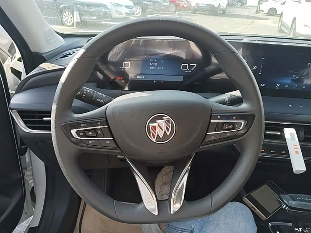 Buick Verano, 2022 11