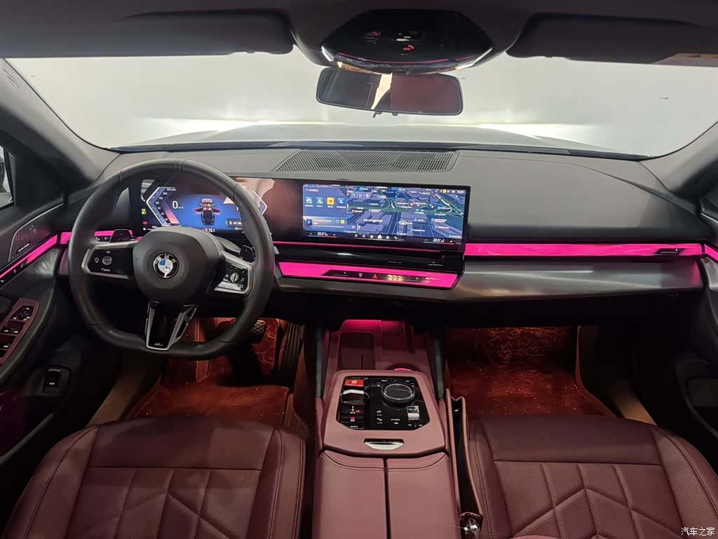 BMW 5 Series, 2025 12