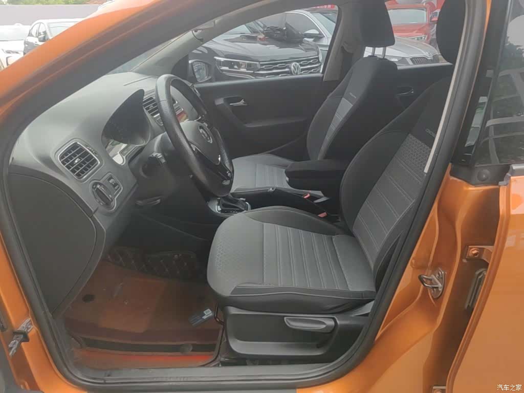 Volkswagen Polo, 2016 15
