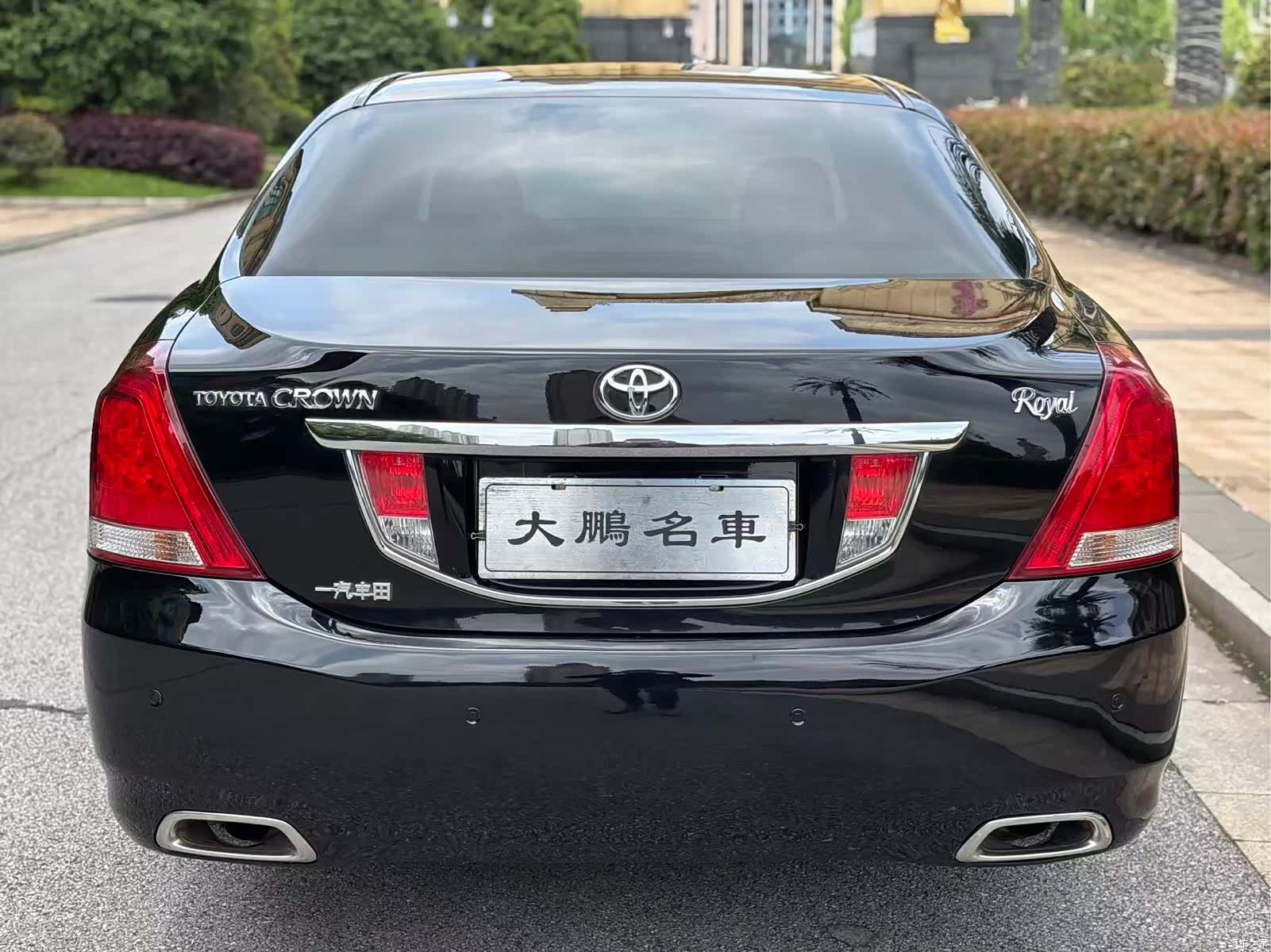 Toyota Crown, 2011 все фото