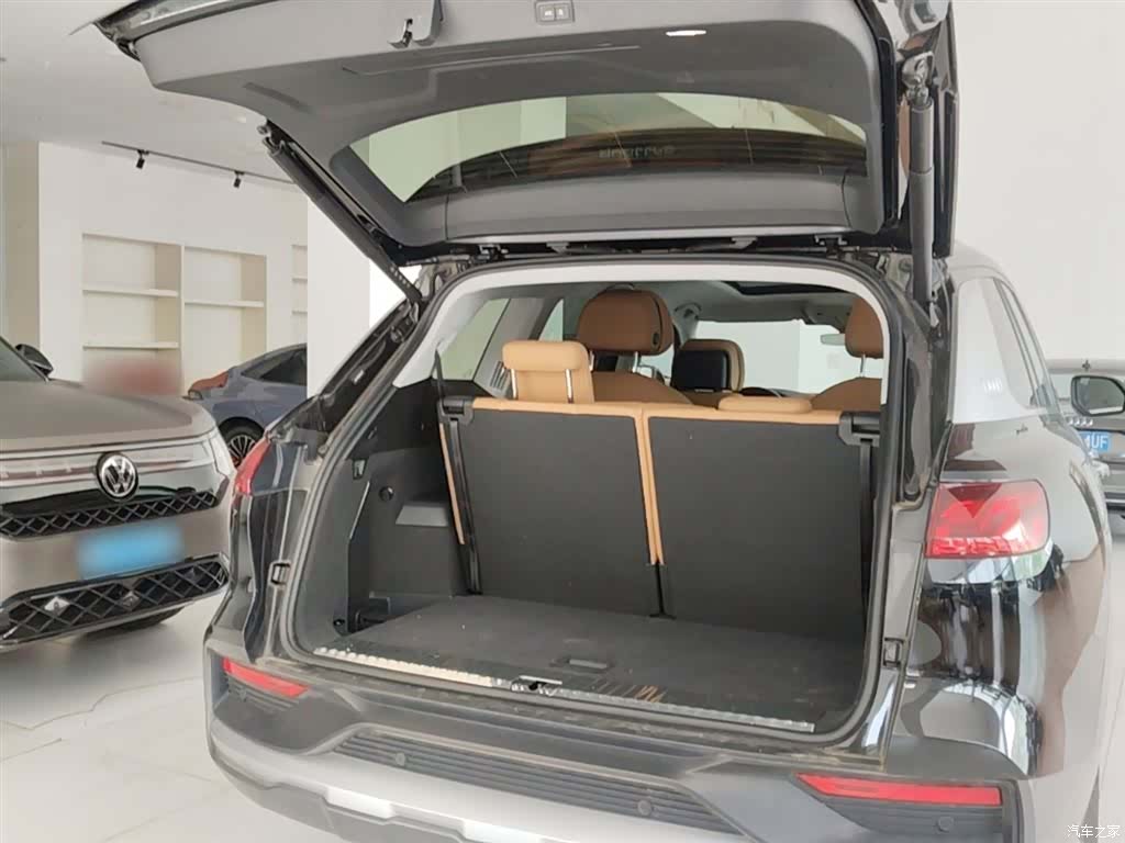 Audi Q6, 2025 19