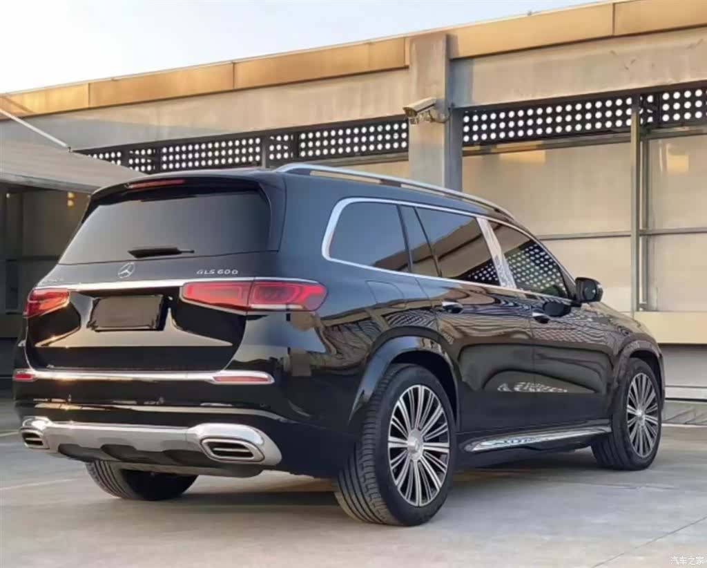 Maybach GLS, 2021 8