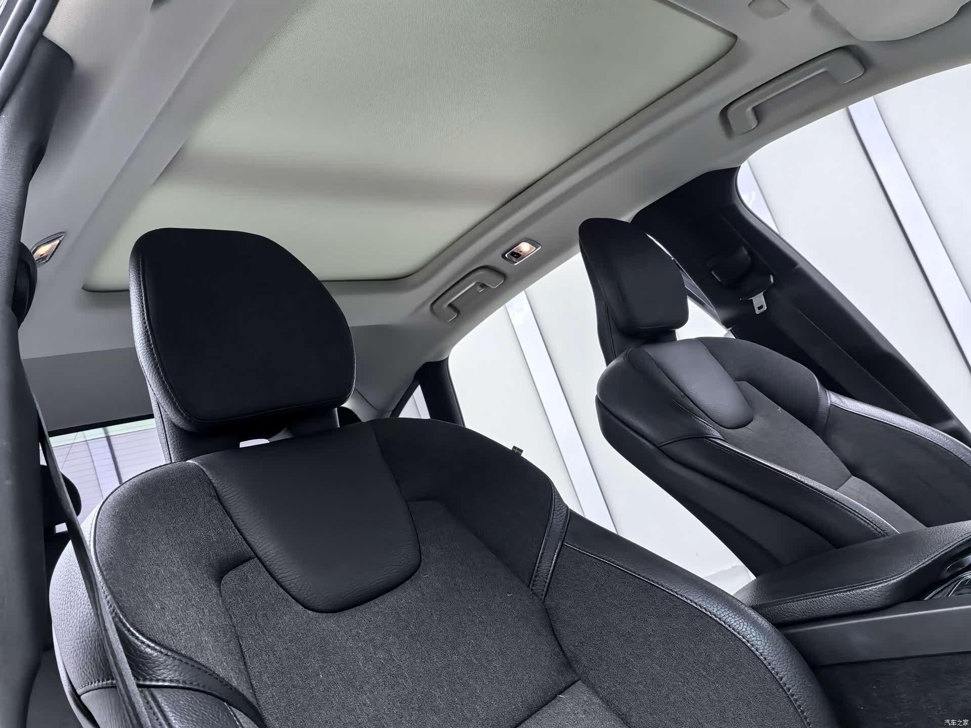 Volvo S90, 2019 9