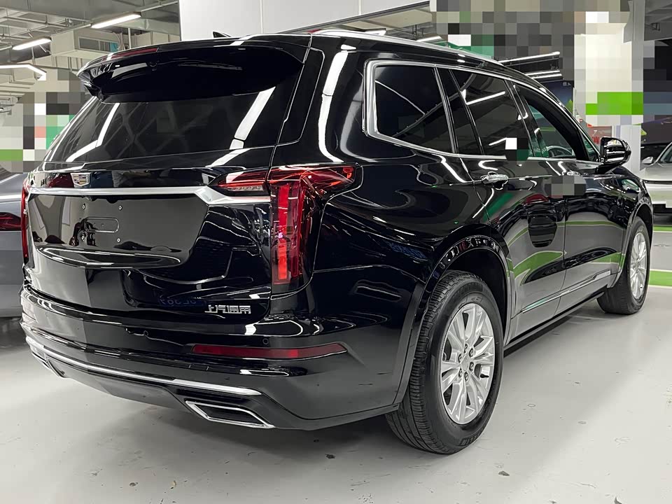 Cadillac XT6