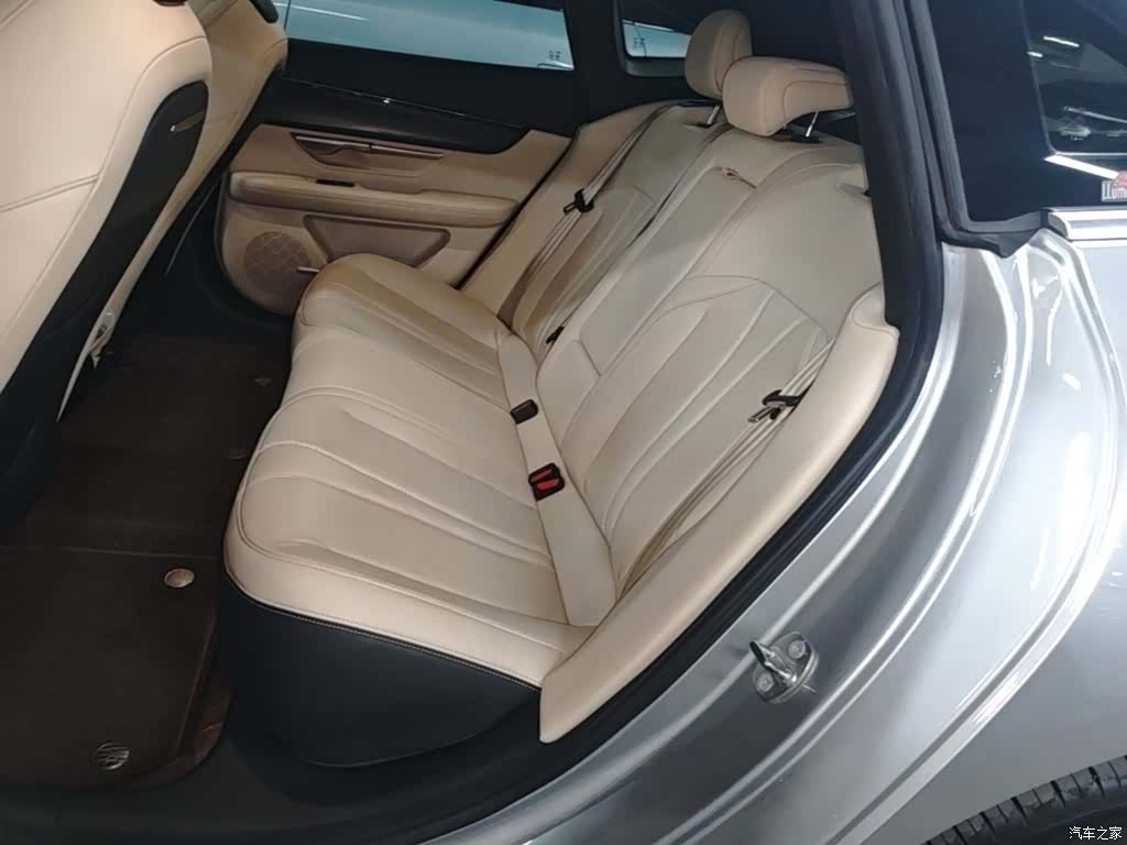 Xpeng P7, 2020 17