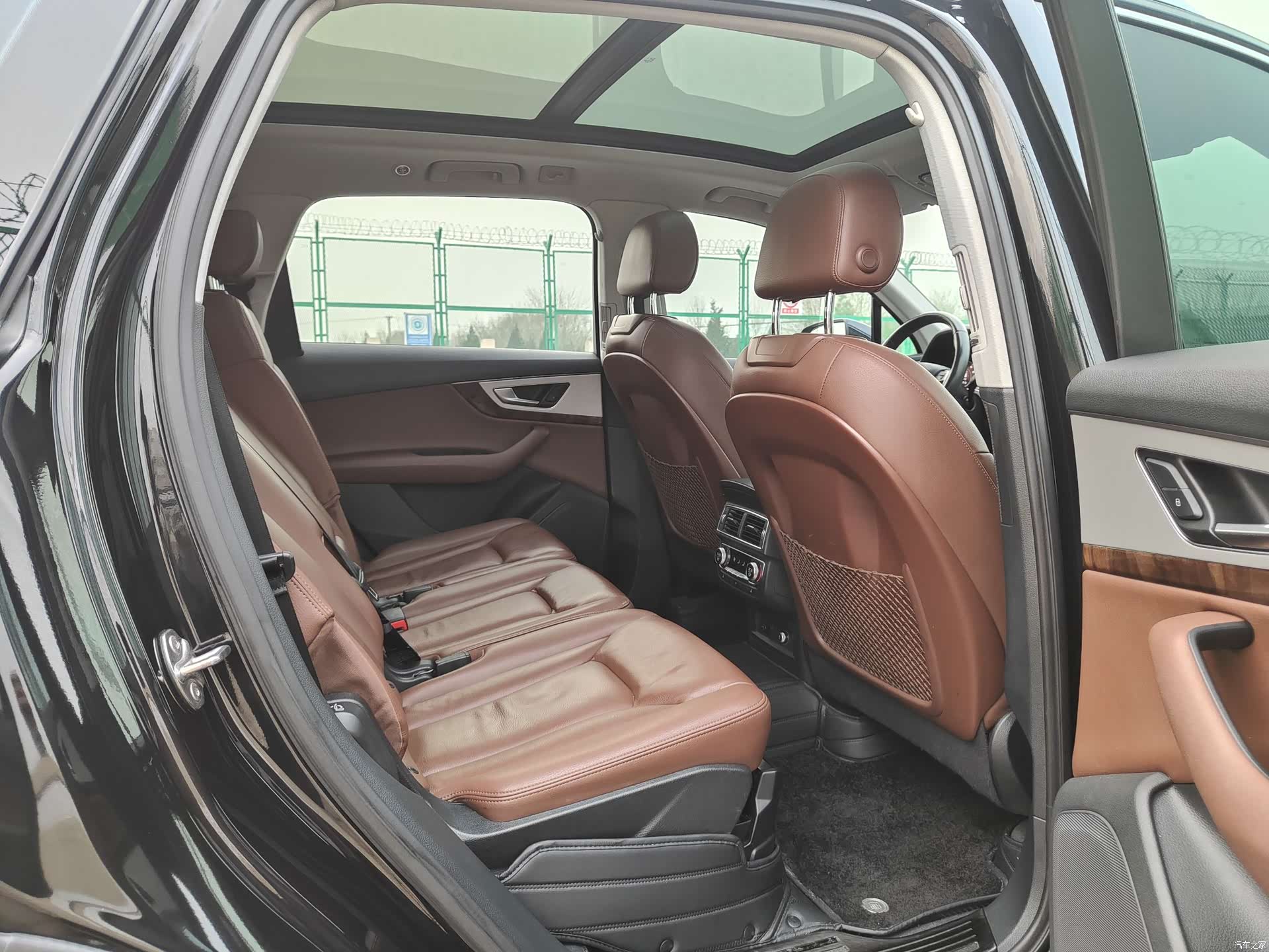 Audi Q7, 2019 11