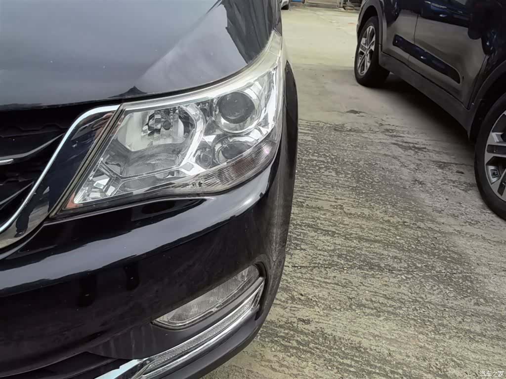 Wuling 730, 2018 24