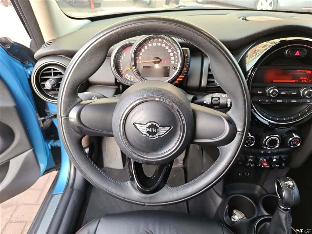 Mini ONE, 2016 11