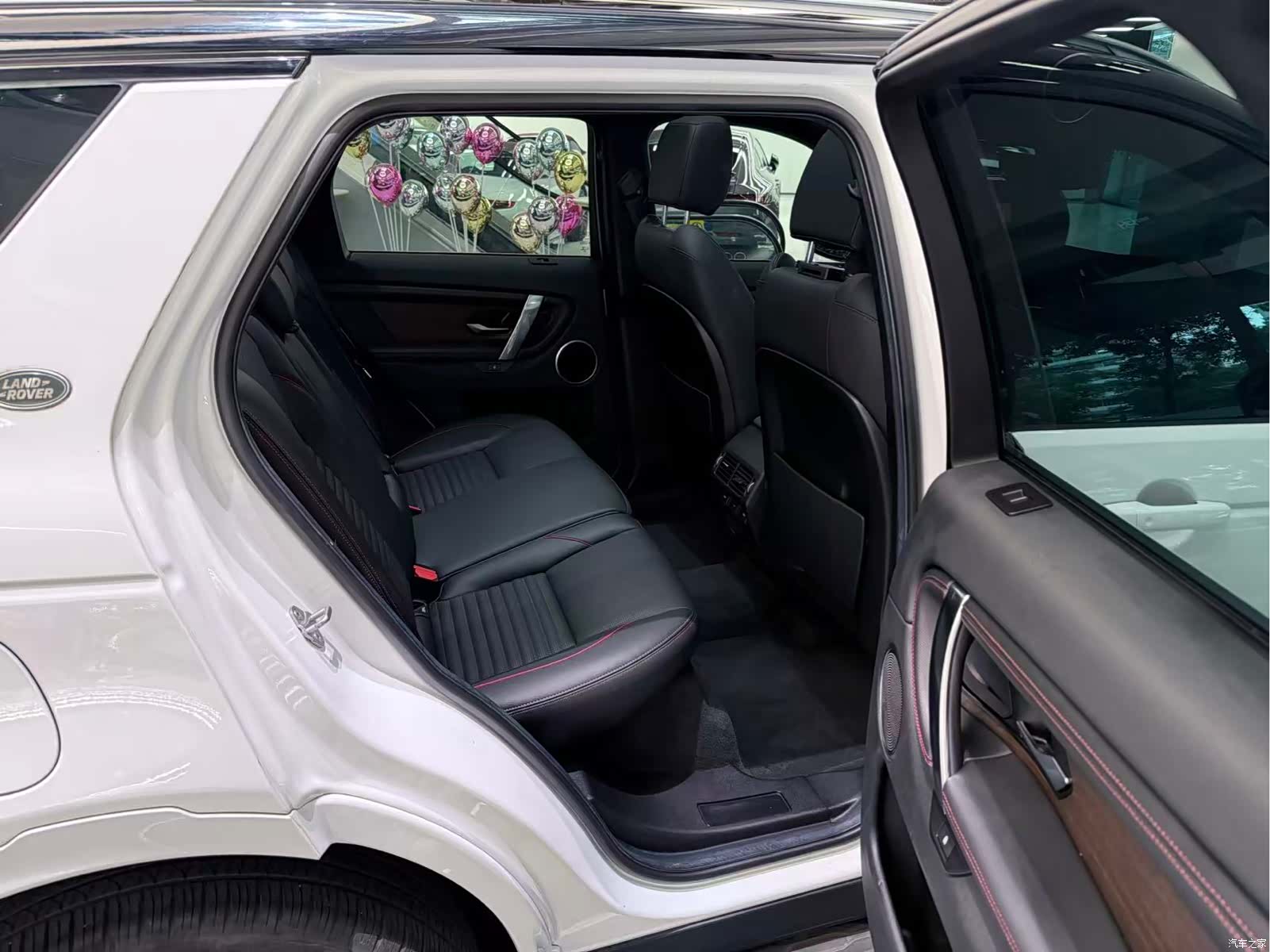 Land Rover Discovery, 2023 16
