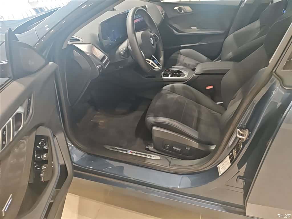 BMW 2 Series, 2025 16