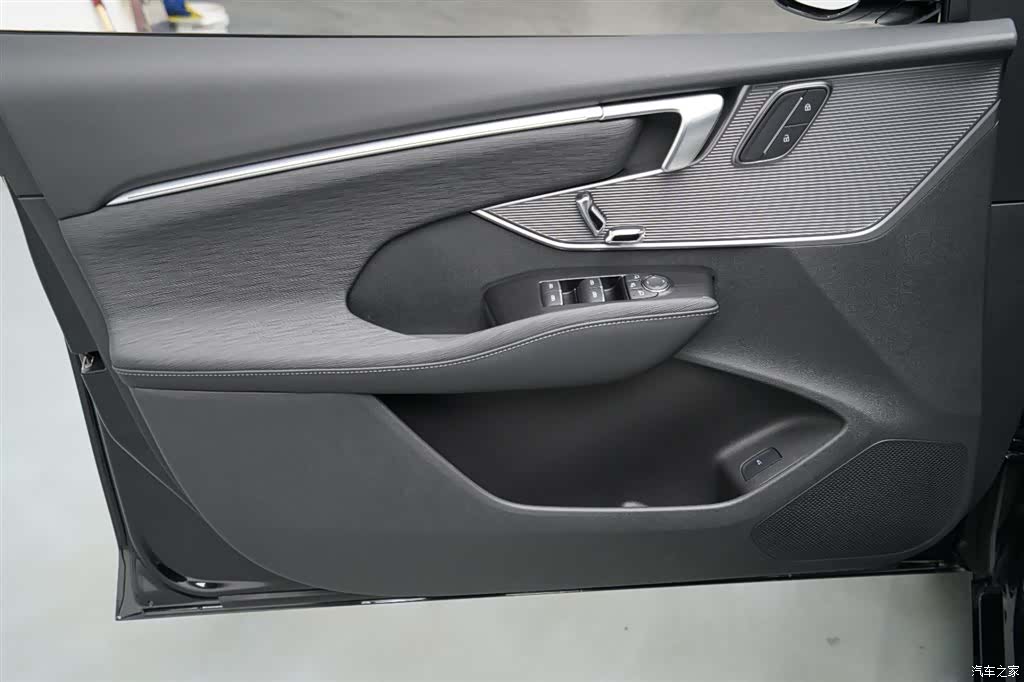 Buick LaCrosse, 2026 все фото