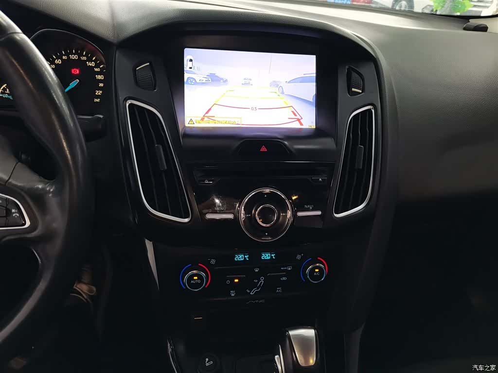 Ford Focus, 2016 13