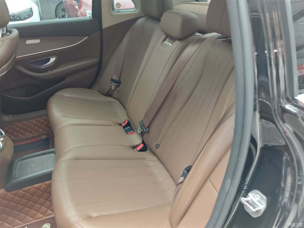 Mercedes-Benz E-Class, 2020 17