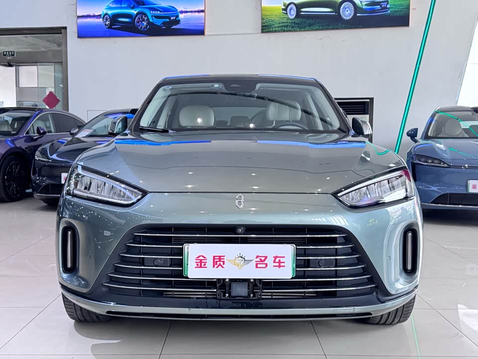 AITO Ask the world M5