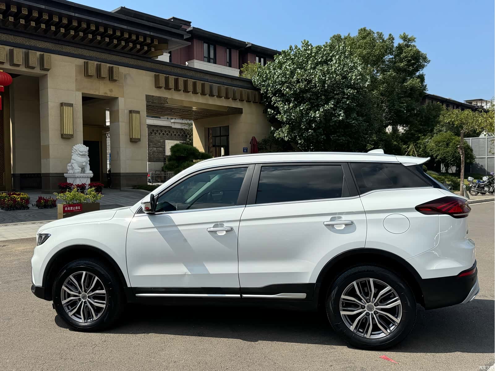 Geely Boyue, 2021 14