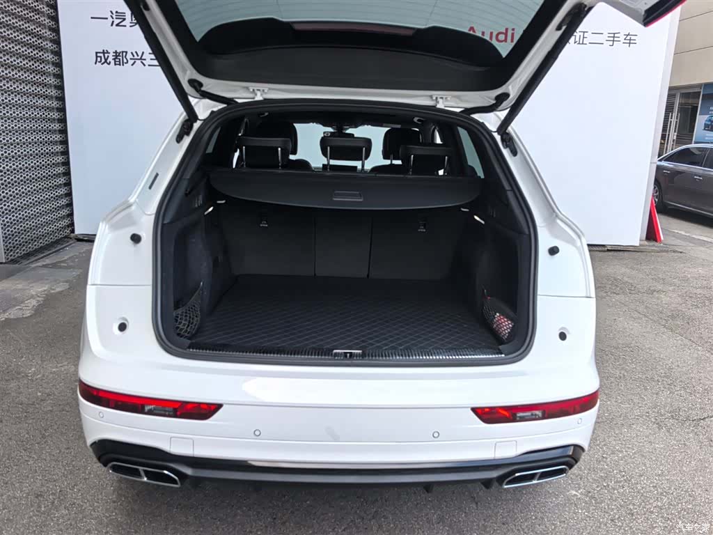 Audi Q5L, 2024 17
