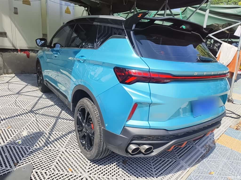 Geely Coolray, 2022 23